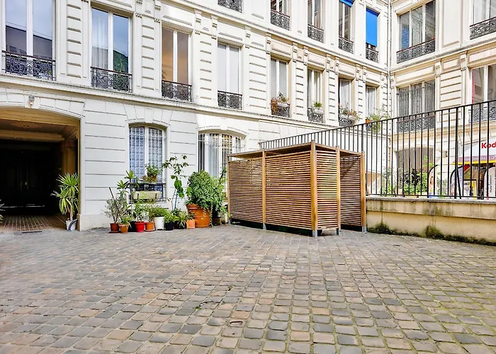 Appartement Urbanflat 09 - Stylish Duplex On Champs-elysees Paris