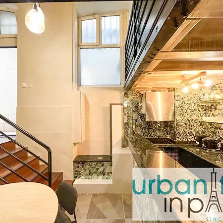 Urbanflat 09 - Stylish Duplex On Champs-elysees *