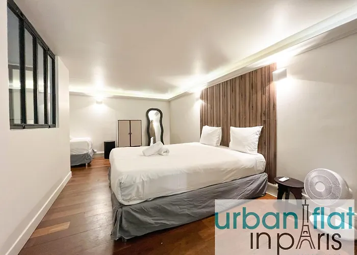 Urbanflat 09 - Stylish Duplex On Champs-elysees